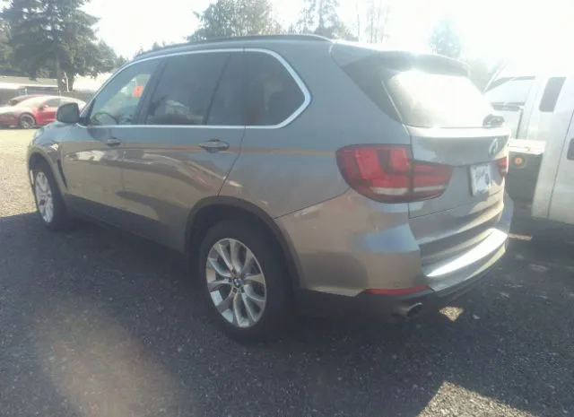 Photo 2 VIN: 5UXKR0C50G0U48740 - BMW X5 