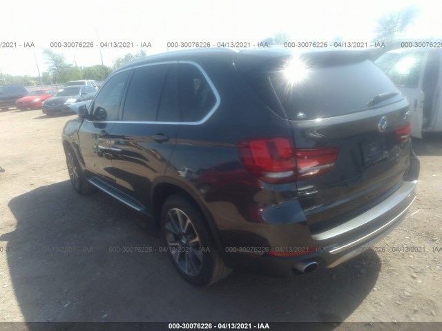 Photo 2 VIN: 5UXKR0C50H0V66997 - BMW X5 