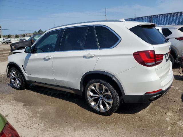 Photo 1 VIN: 5UXKR0C50JL075348 - BMW X5 