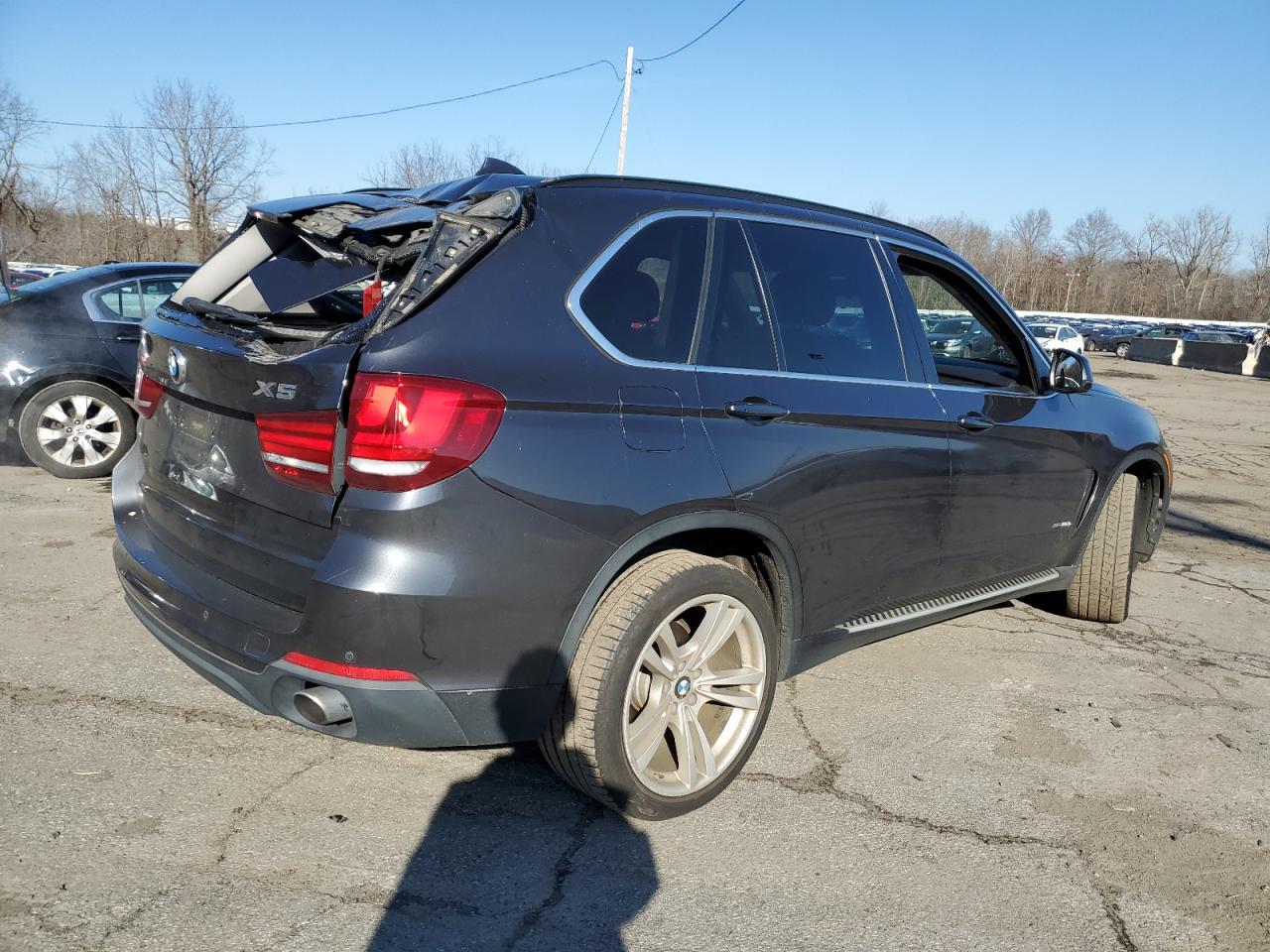 Photo 2 VIN: 5UXKR0C51F0K62767 - BMW X5 