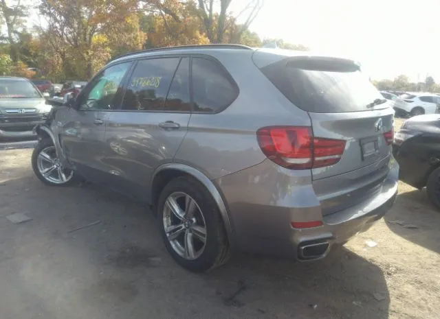 Photo 2 VIN: 5UXKR0C51F0P02213 - BMW X5 