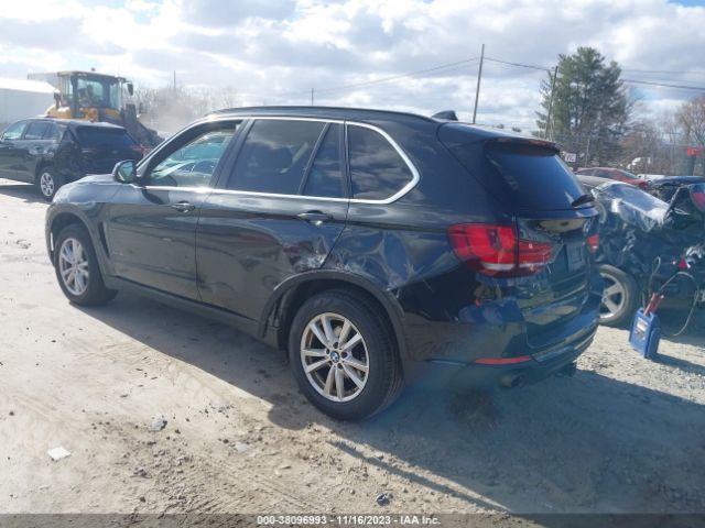 Photo 2 VIN: 5UXKR0C51F0P03488 - BMW X5 