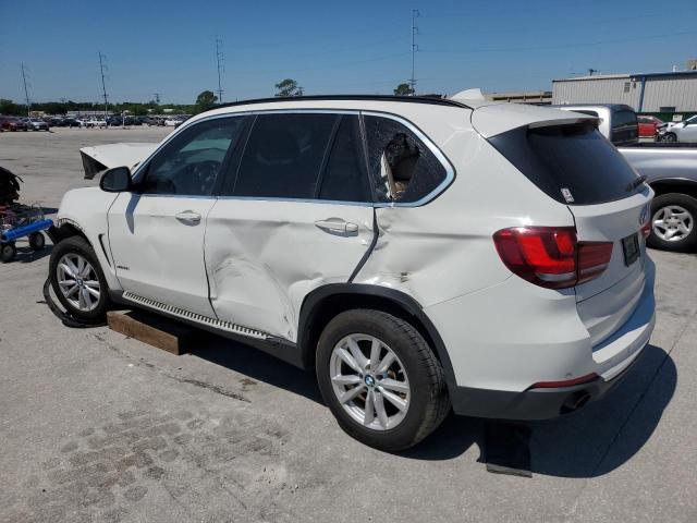 Photo 1 VIN: 5UXKR0C51F0P10490 - BMW X5 