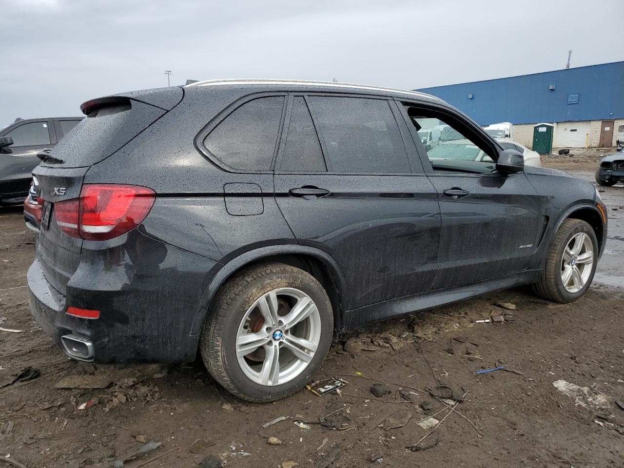 Photo 2 VIN: 5UXKR0C51JL076119 - BMW X5 