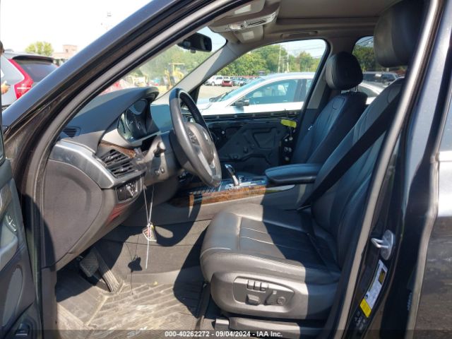 Photo 4 VIN: 5UXKR0C52F0P03029 - BMW X5 