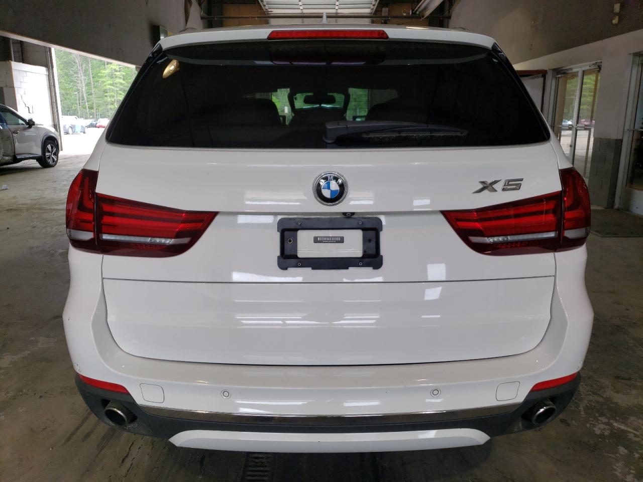 Photo 5 VIN: 5UXKR0C52F0P08148 - BMW X5 