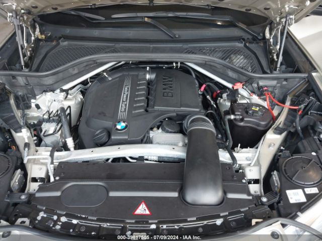 Photo 9 VIN: 5UXKR0C52G0P21614 - BMW X5 