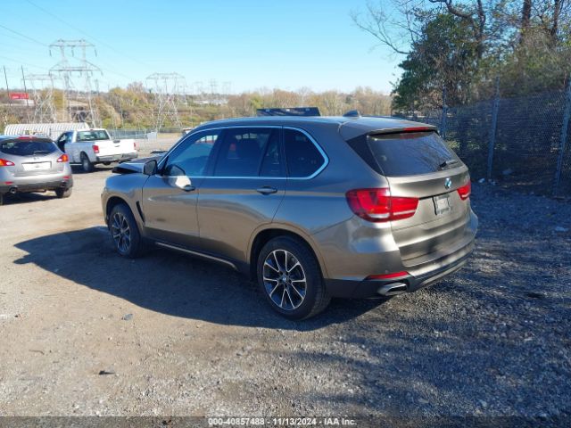 Photo 2 VIN: 5UXKR0C52J0X94327 - BMW X5 