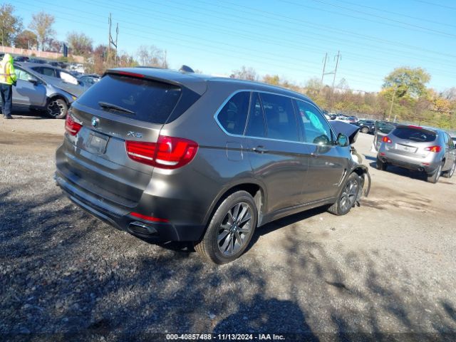 Photo 3 VIN: 5UXKR0C52J0X94327 - BMW X5 