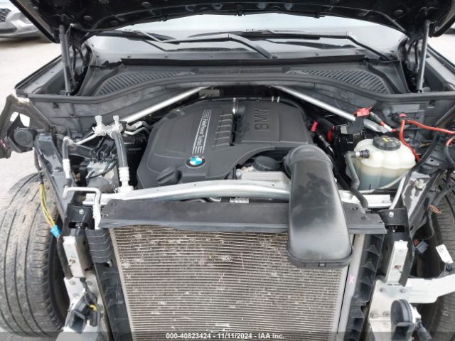 Photo 9 VIN: 5UXKR0C52J0Y00319 - BMW X5 