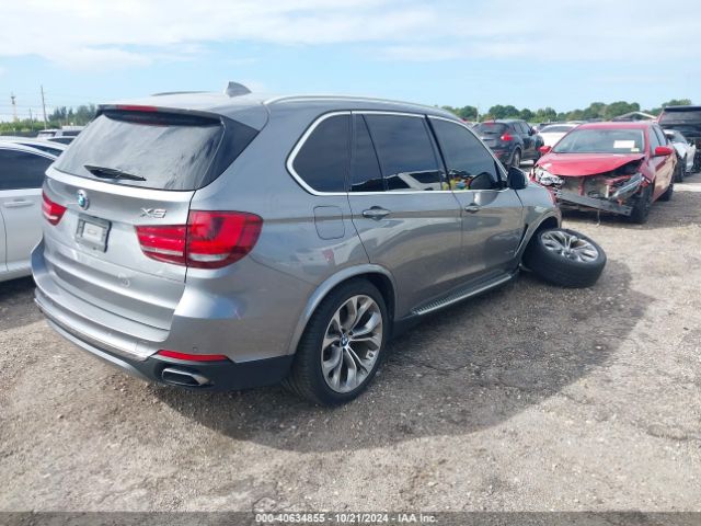 Photo 3 VIN: 5UXKR0C52JL071043 - BMW X5 