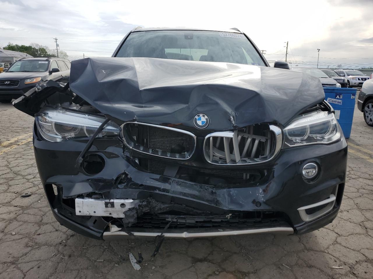 Photo 4 VIN: 5UXKR0C52JL075481 - BMW X5 