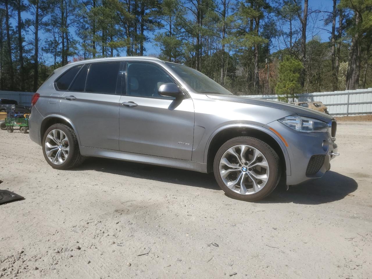 Photo 3 VIN: 5UXKR0C53E0K42860 - BMW X5 