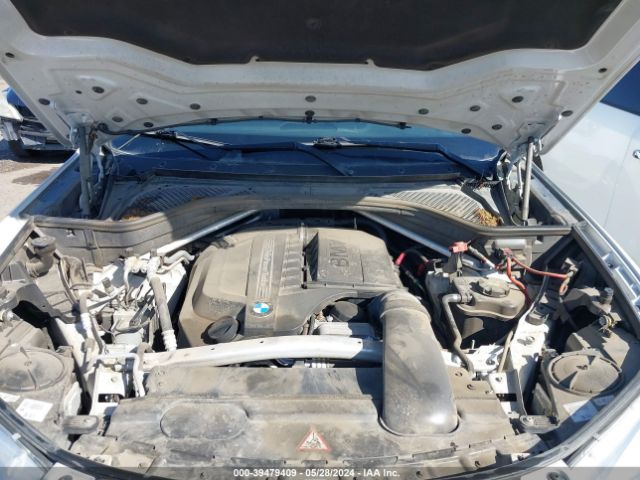 Photo 9 VIN: 5UXKR0C53F0P02598 - BMW X5 