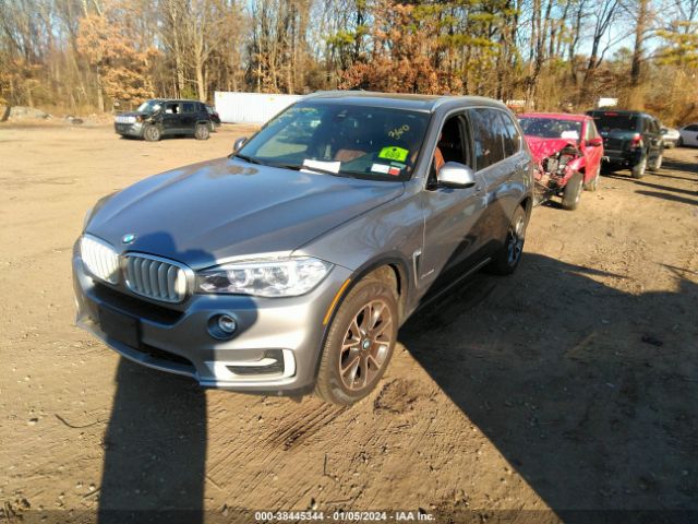 Photo 1 VIN: 5UXKR0C53J0X85135 - BMW X5 