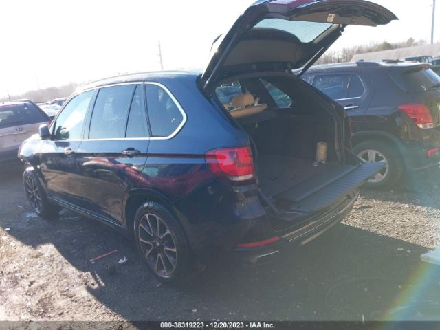 Photo 2 VIN: 5UXKR0C53J0X92005 - BMW X5 