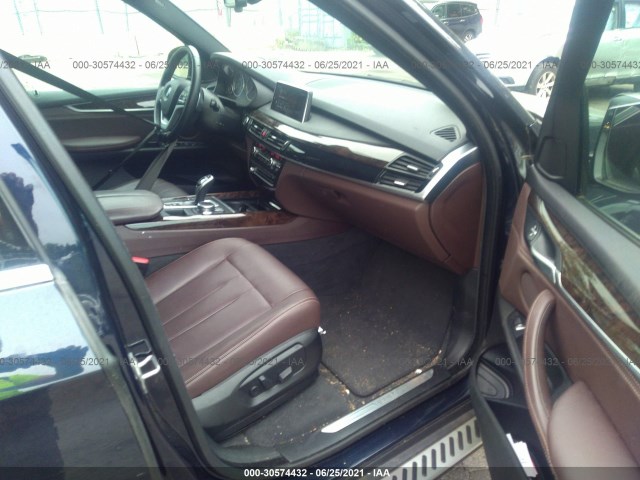 Photo 4 VIN: 5UXKR0C53JL073612 - BMW X5 