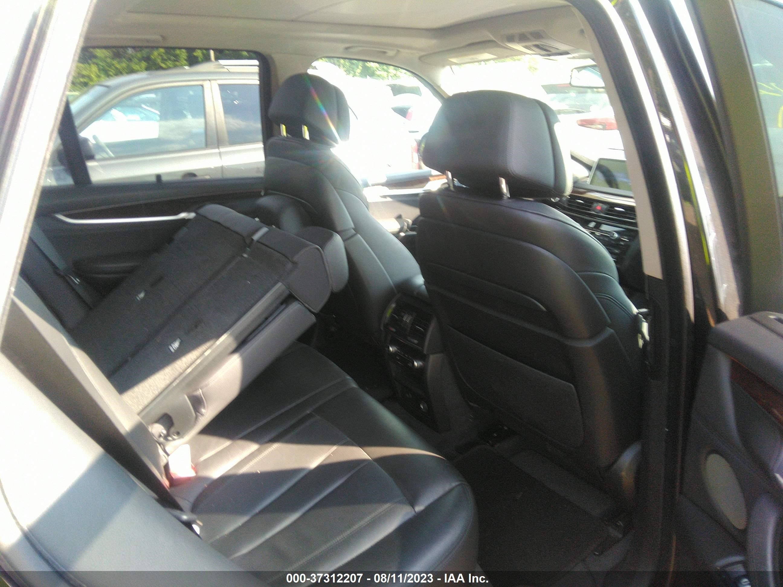 Photo 7 VIN: 5UXKR0C54E0H18455 - BMW X5 