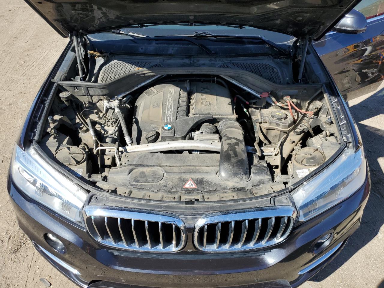 Photo 10 VIN: 5UXKR0C54F0K54890 - BMW X5 