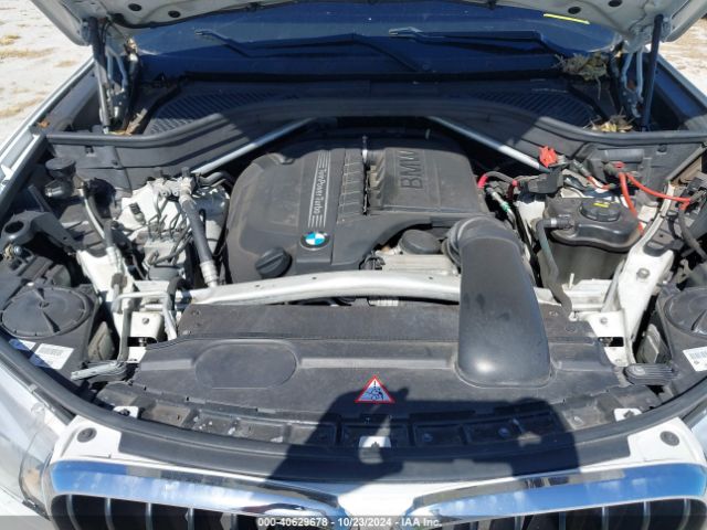 Photo 9 VIN: 5UXKR0C54F0P03680 - BMW X5 