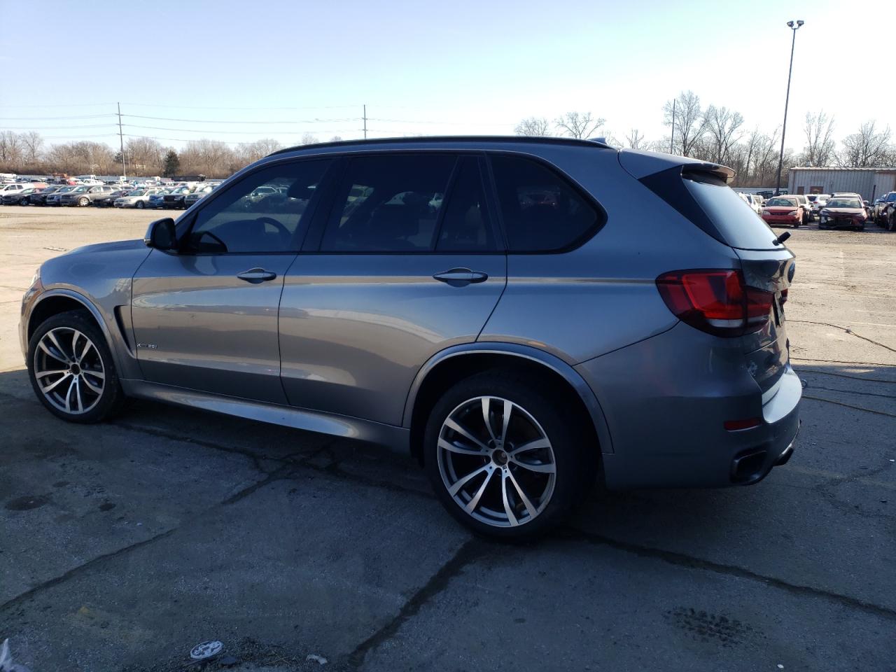 Photo 1 VIN: 5UXKR0C54G0P33568 - BMW X5 