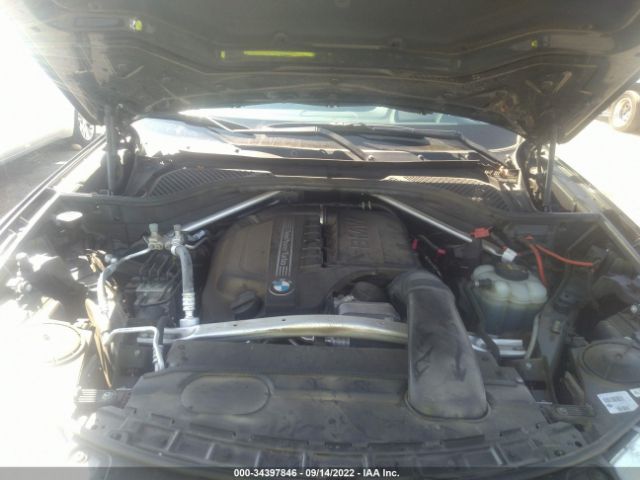 Photo 9 VIN: 5UXKR0C54J0X92384 - BMW X5 