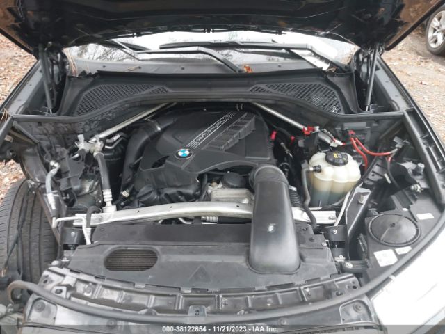 Photo 9 VIN: 5UXKR0C54J0X94944 - BMW X5 