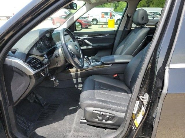 Photo 1 VIN: 5UXKR0C55G0P23597 - BMW X5 