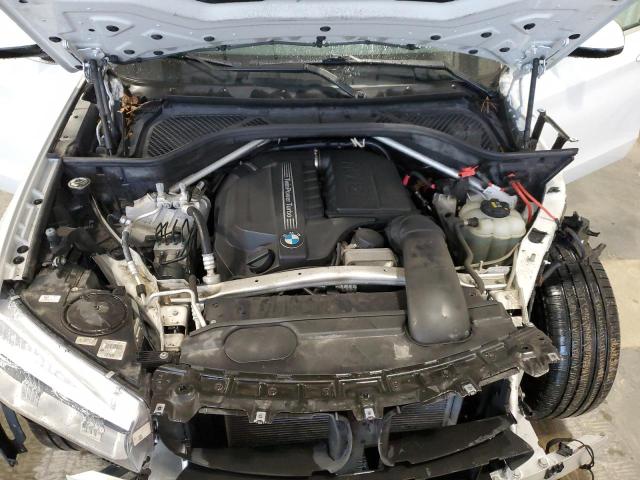 Photo 11 VIN: 5UXKR0C55J0X90465 - BMW X5 XDRIVE3 