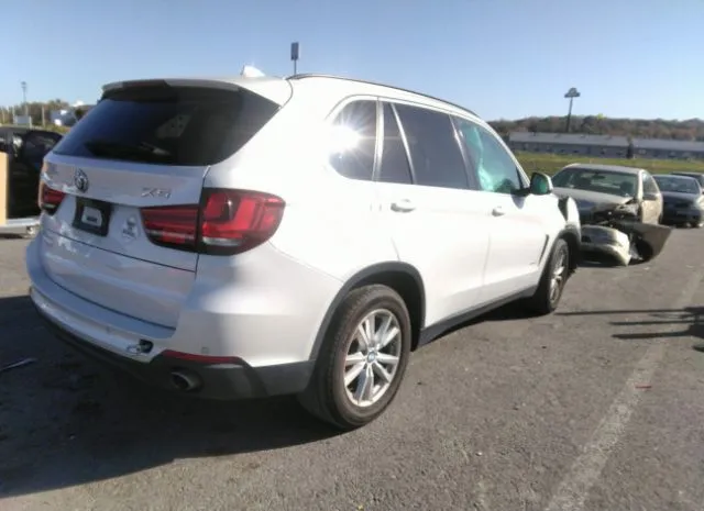 Photo 3 VIN: 5UXKR0C56F0K55152 - BMW X5 