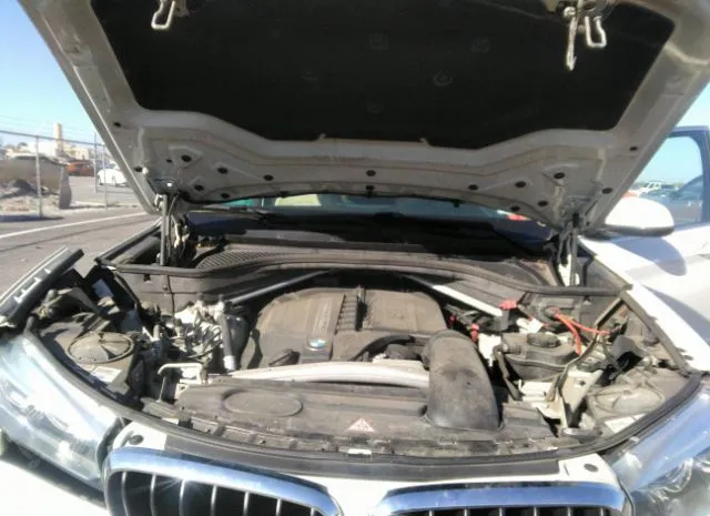 Photo 9 VIN: 5UXKR0C56F0K55152 - BMW X5 