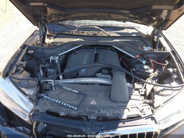 Photo 9 VIN: 5UXKR0C56F0K71951 - BMW X5 