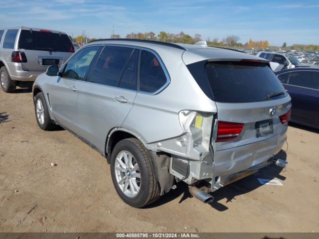 Photo 2 VIN: 5UXKR0C56F0P03728 - BMW X5 