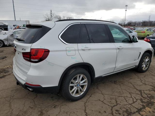 Photo 2 VIN: 5UXKR0C56F0P11120 - BMW X5 XDRIVE3 