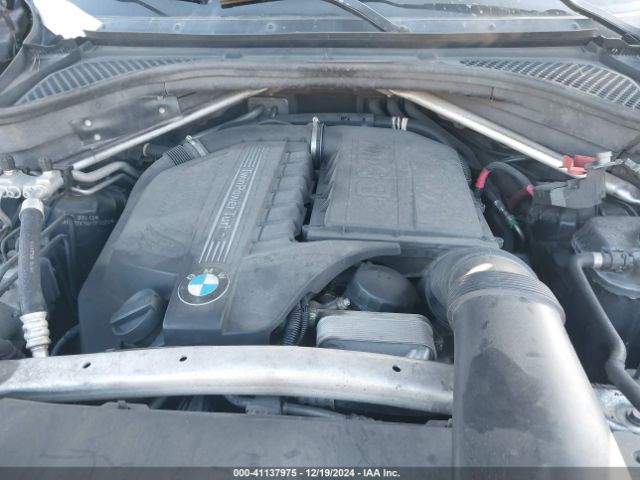 Photo 9 VIN: 5UXKR0C56F0P11358 - BMW X5 