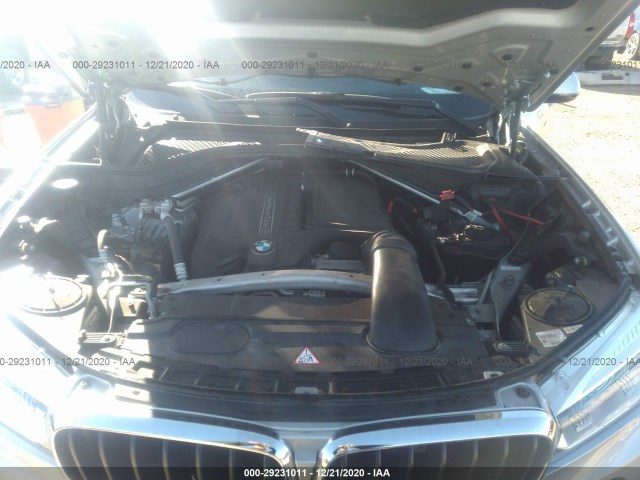 Photo 9 VIN: 5UXKR0C56F0P16348 - BMW X5 