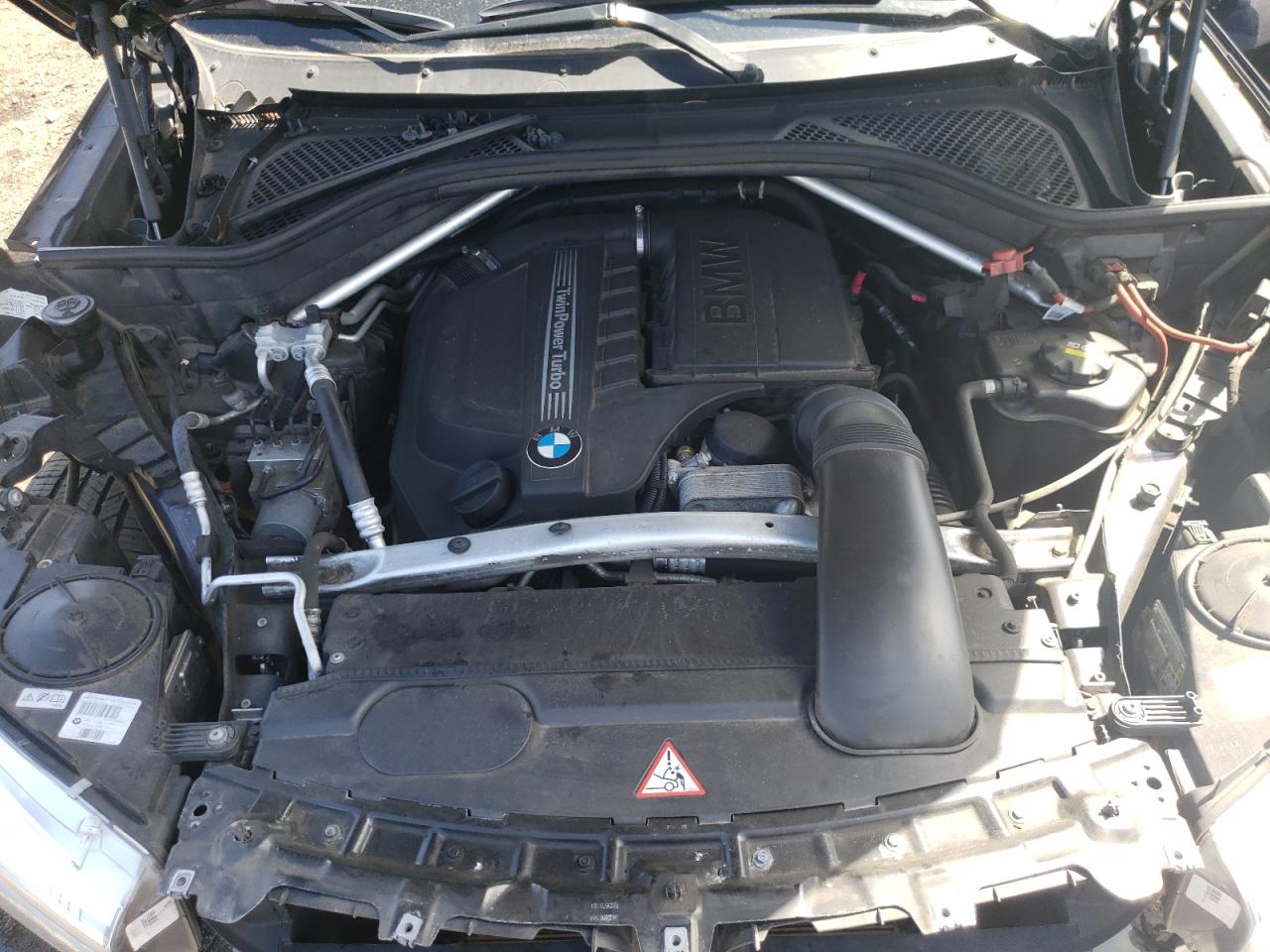 Photo 11 VIN: 5UXKR0C56G0P20563 - BMW X5 