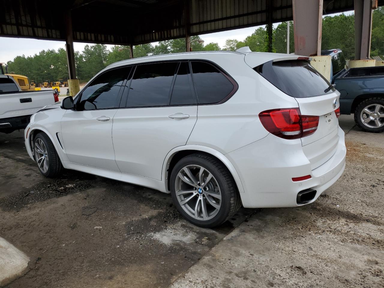 Photo 1 VIN: 5UXKR0C56G0P21759 - BMW X5 