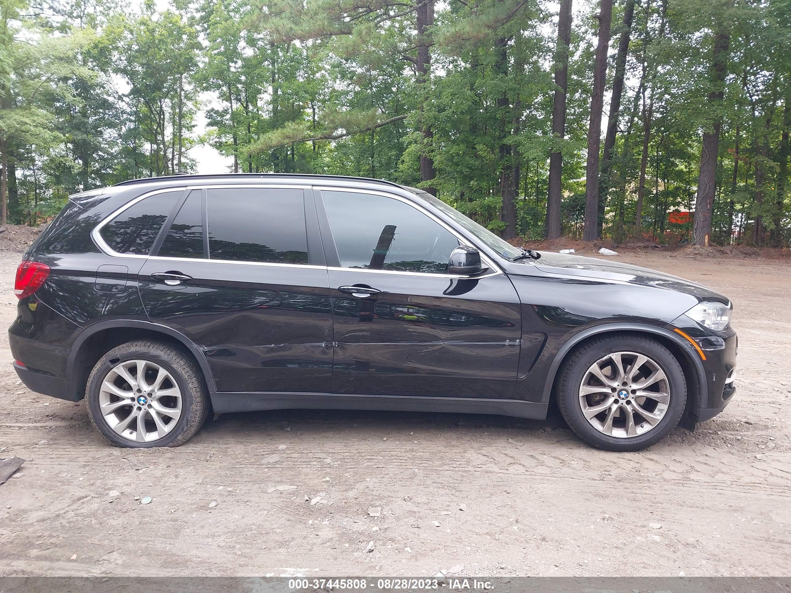 Photo 12 VIN: 5UXKR0C56G0U08131 - BMW X5 