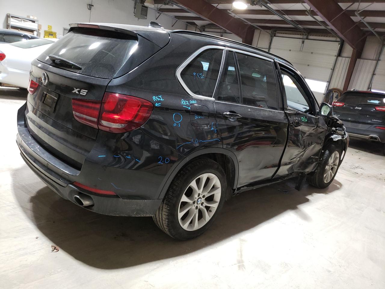 Photo 2 VIN: 5UXKR0C56G0U09117 - BMW X5 