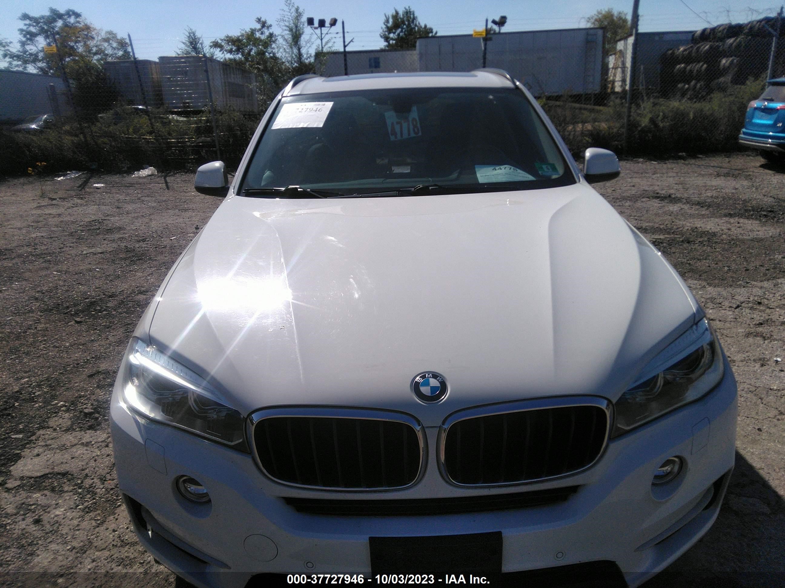 Photo 11 VIN: 5UXKR0C56G0U11675 - BMW X5 