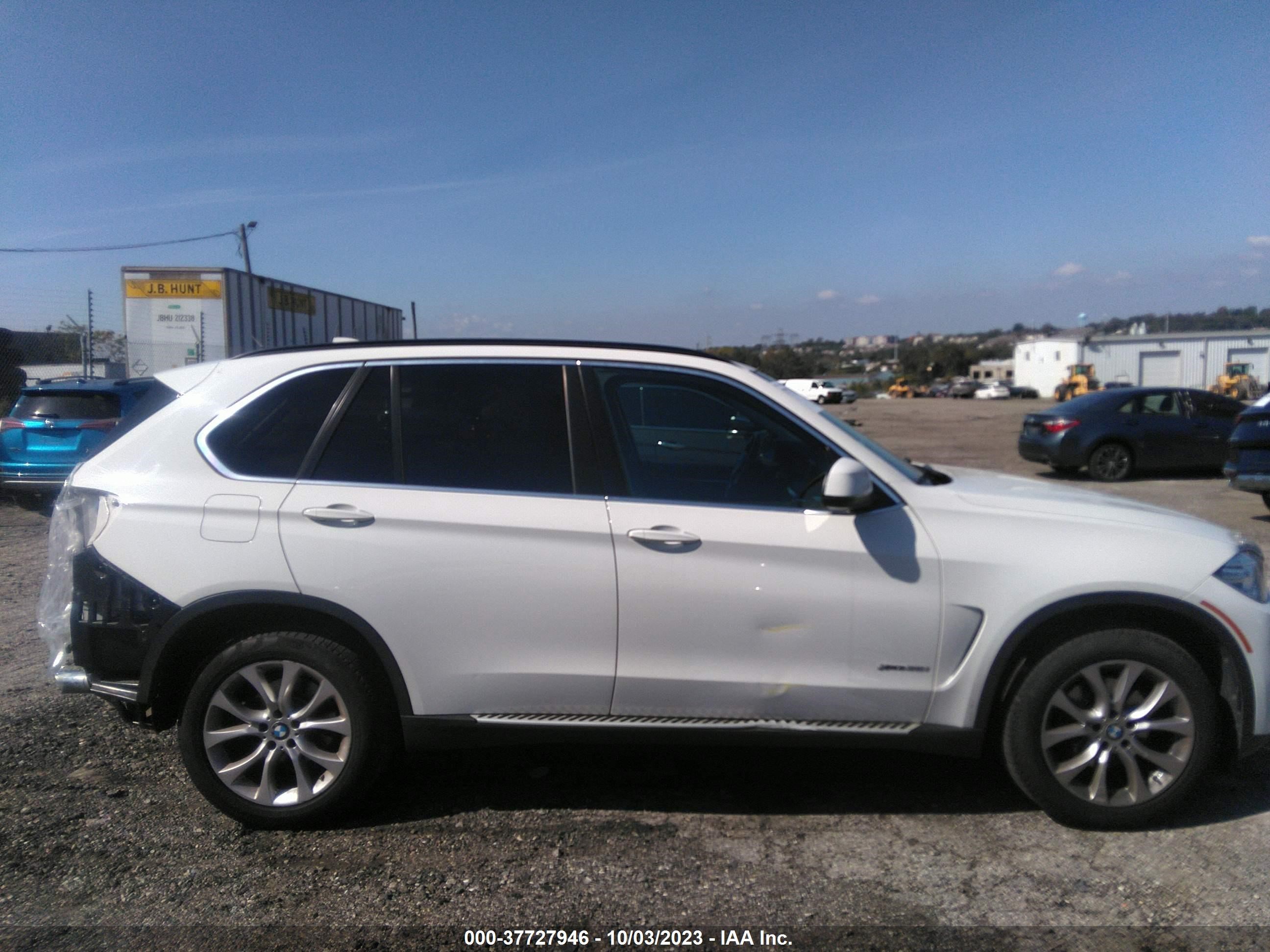 Photo 12 VIN: 5UXKR0C56G0U11675 - BMW X5 