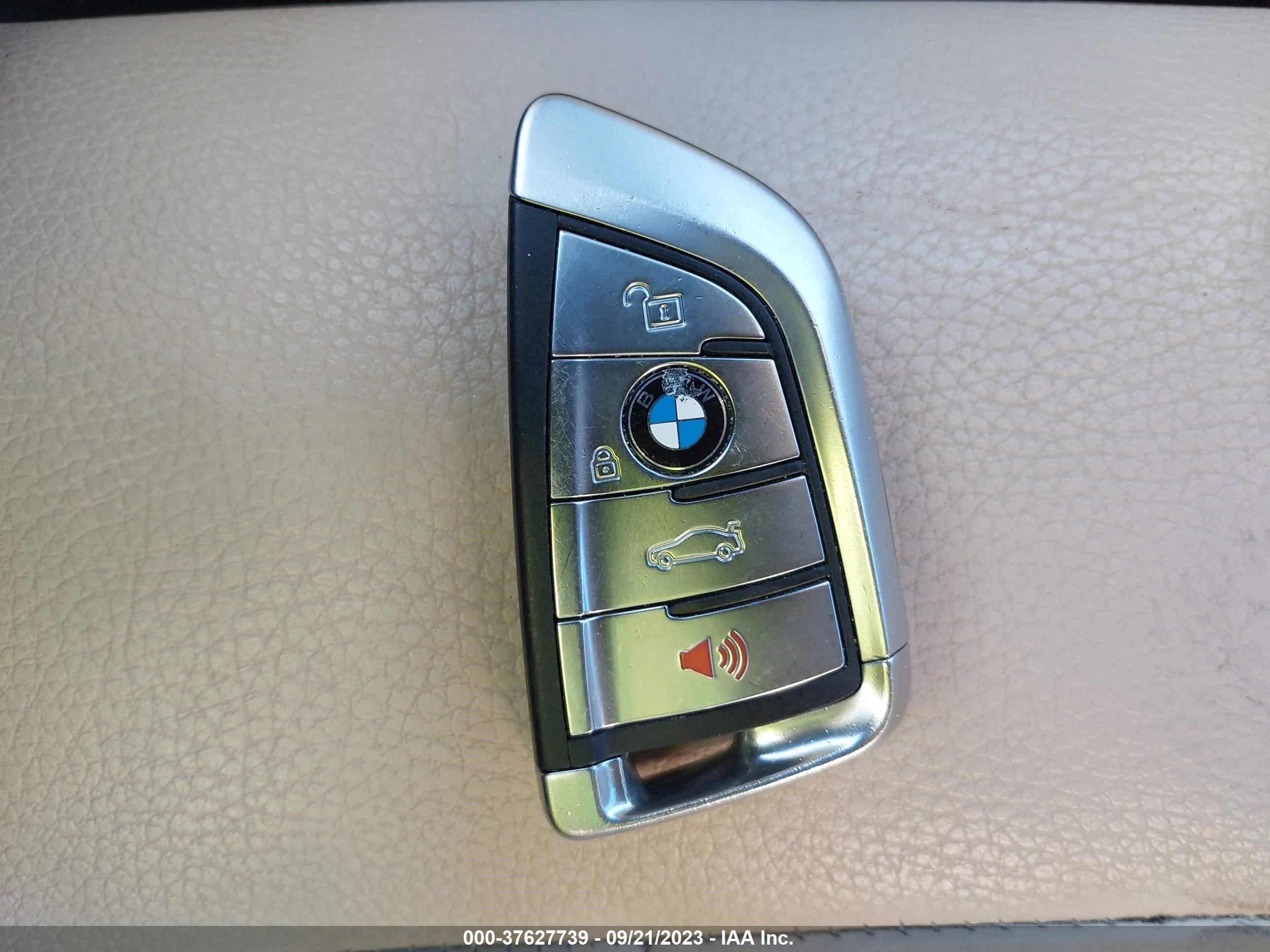 Photo 10 VIN: 5UXKR0C56H0V68916 - BMW X5 