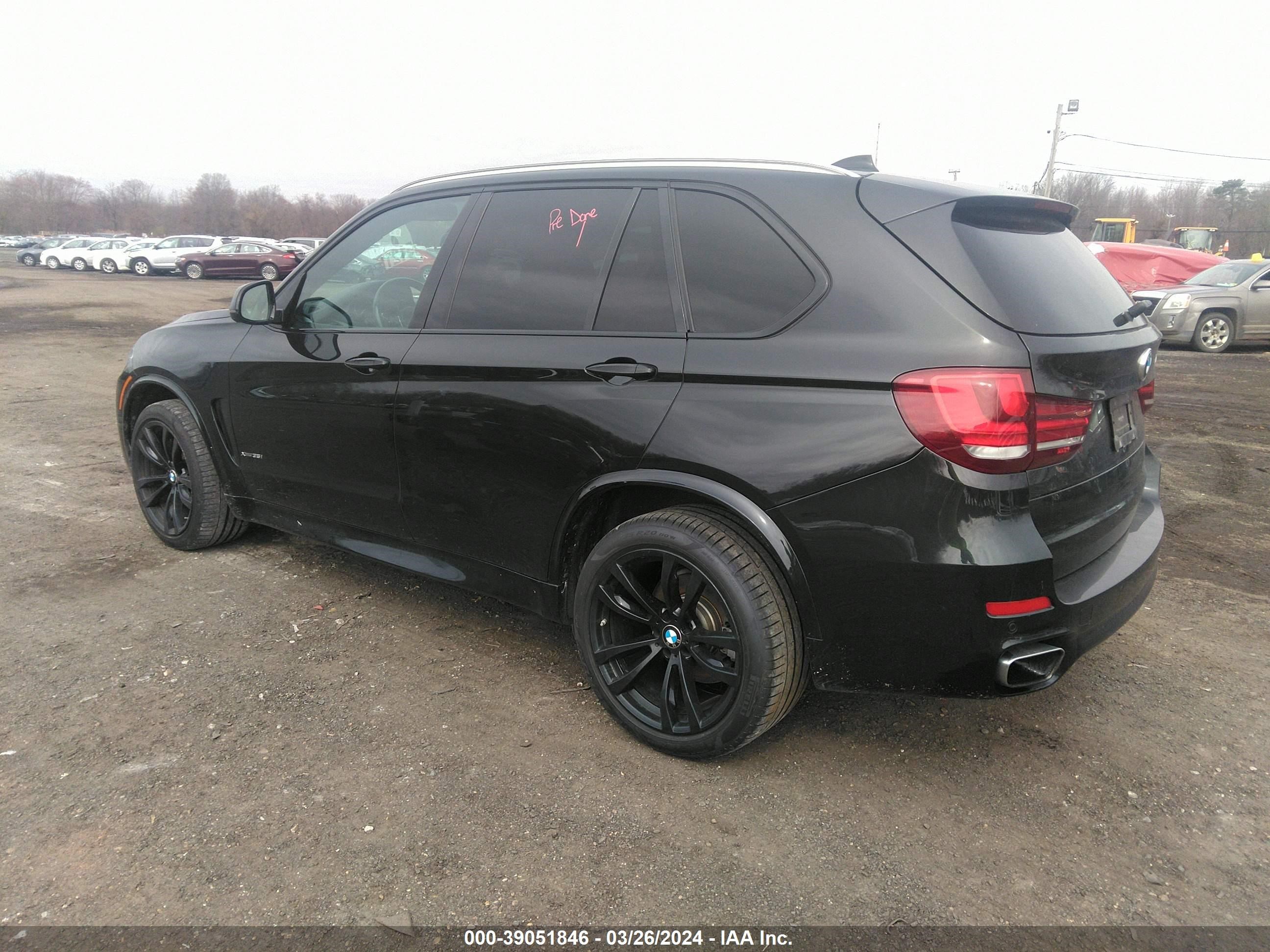 Photo 2 VIN: 5UXKR0C56J0X95769 - BMW X5 