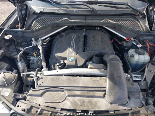 Photo 9 VIN: 5UXKR0C56J0Y04499 - BMW X5 