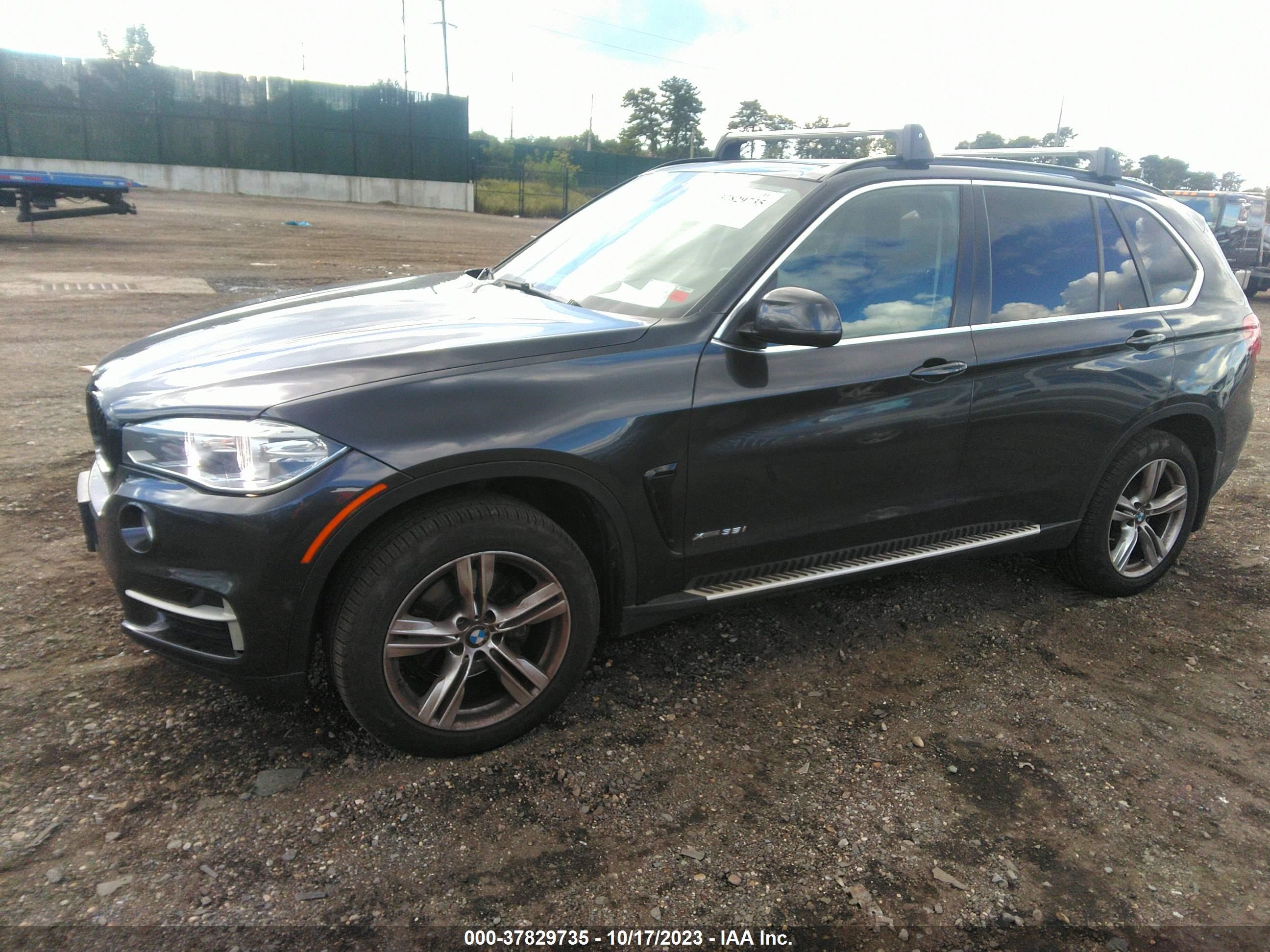 Photo 1 VIN: 5UXKR0C57E0H18465 - BMW X5 