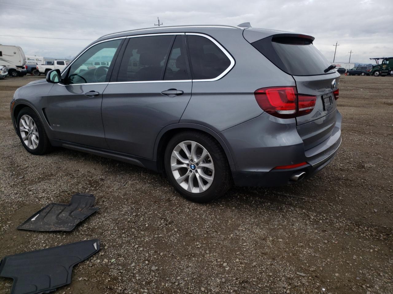 Photo 1 VIN: 5UXKR0C57F0K59906 - BMW X5 