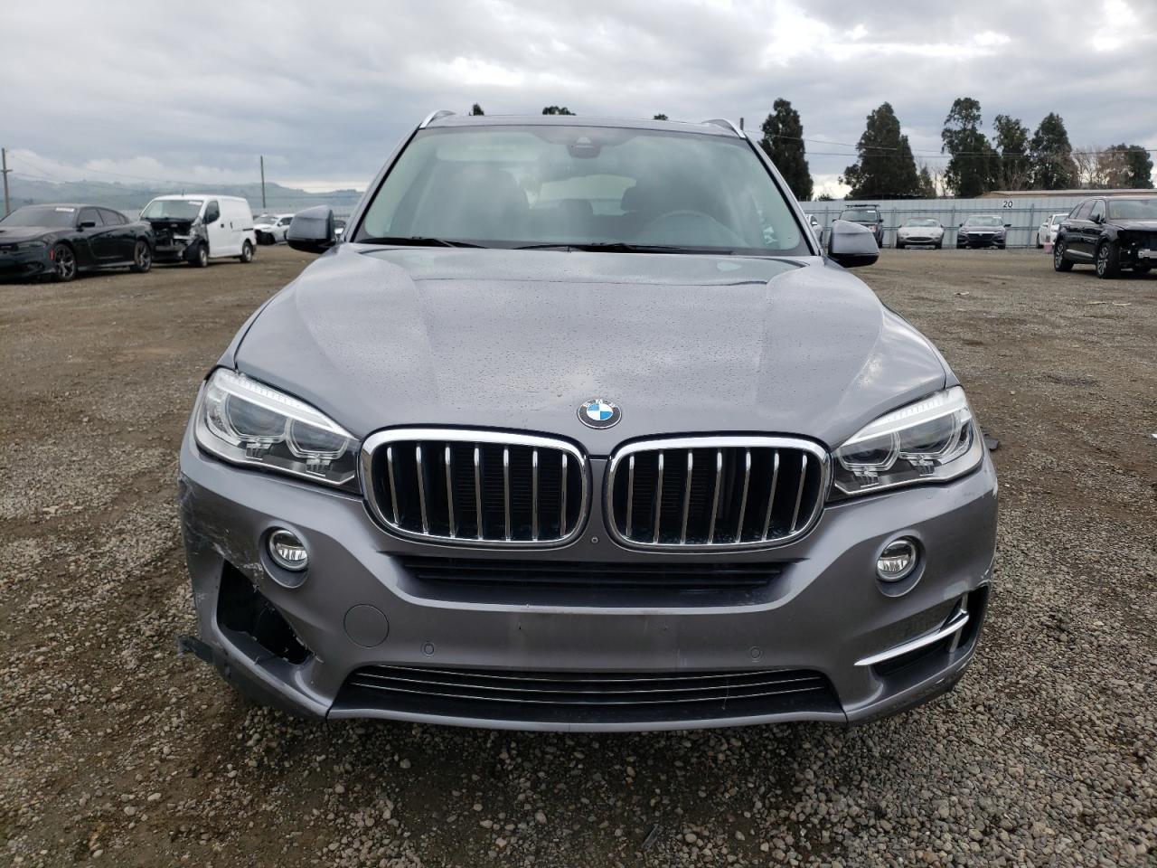 Photo 4 VIN: 5UXKR0C57F0K59906 - BMW X5 