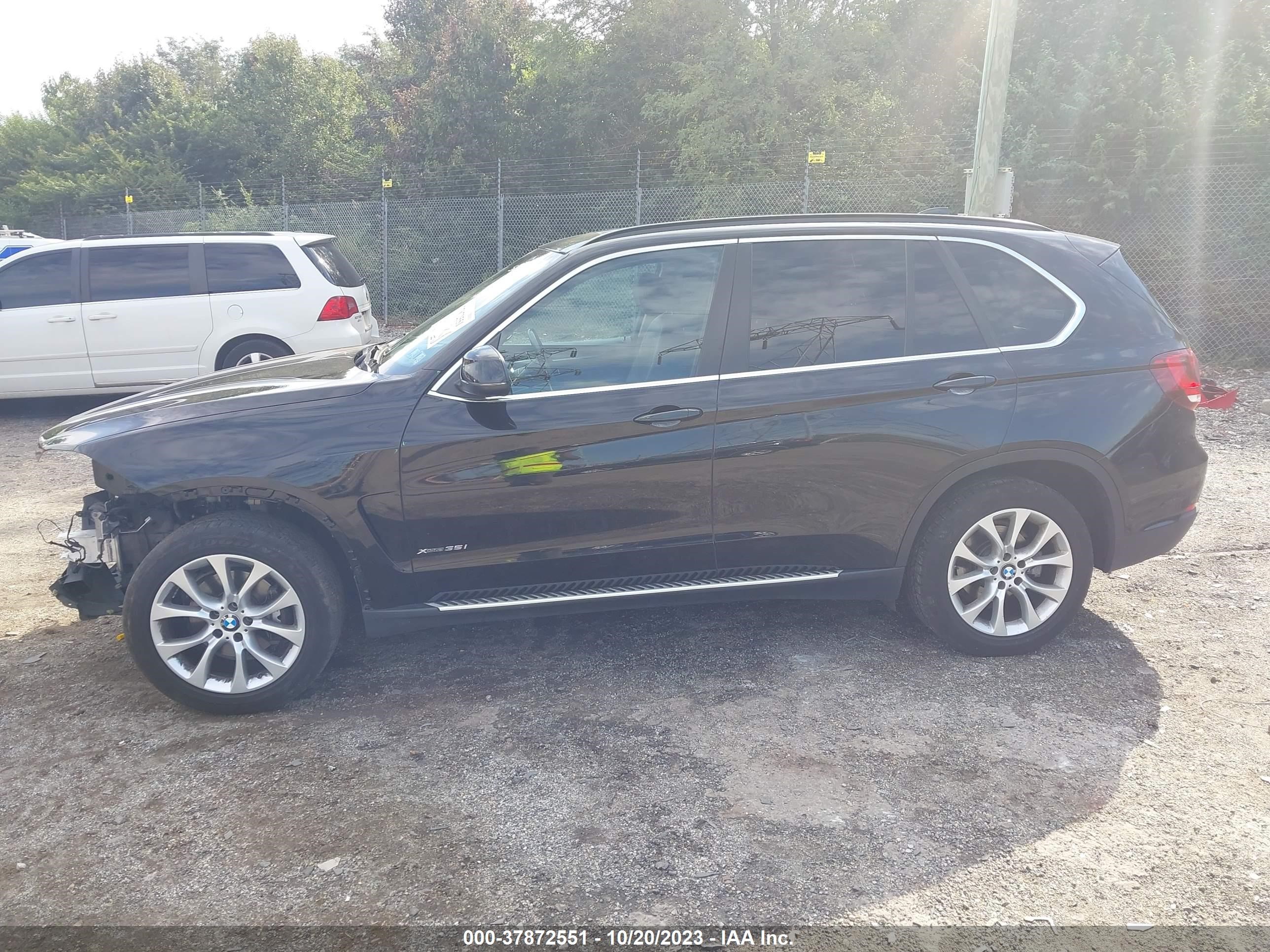 Photo 13 VIN: 5UXKR0C57G0S89960 - BMW X5 