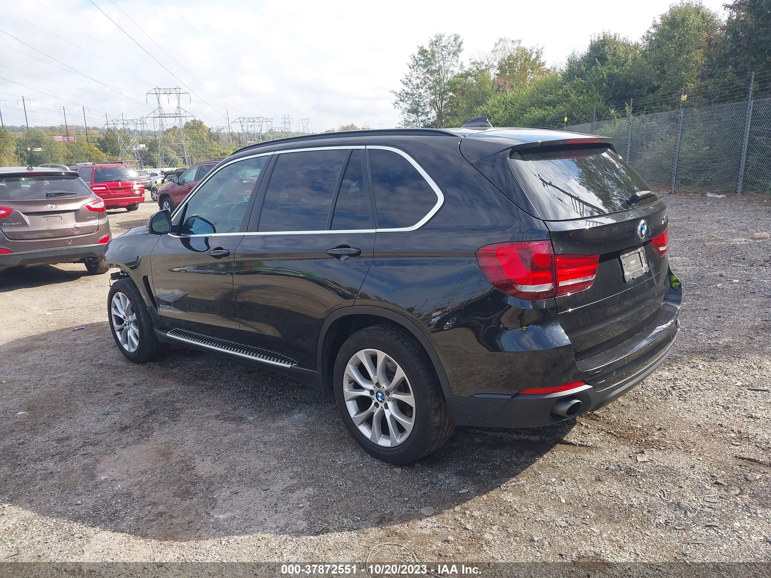 Photo 2 VIN: 5UXKR0C57G0S89960 - BMW X5 